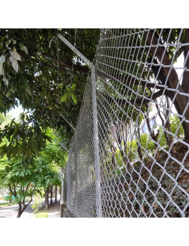 MALLA ESLABONADA PARA SEGURIDAD DE CERCADOS Y CULTIVOS MALLA ESLABONADA PARA SEGURIDAD DE CERCADOS Y CULTIVOS